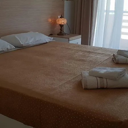 尼西亚酒店 塞尔丘克