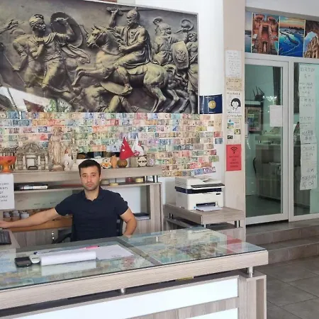 Nicea Hotel 3*